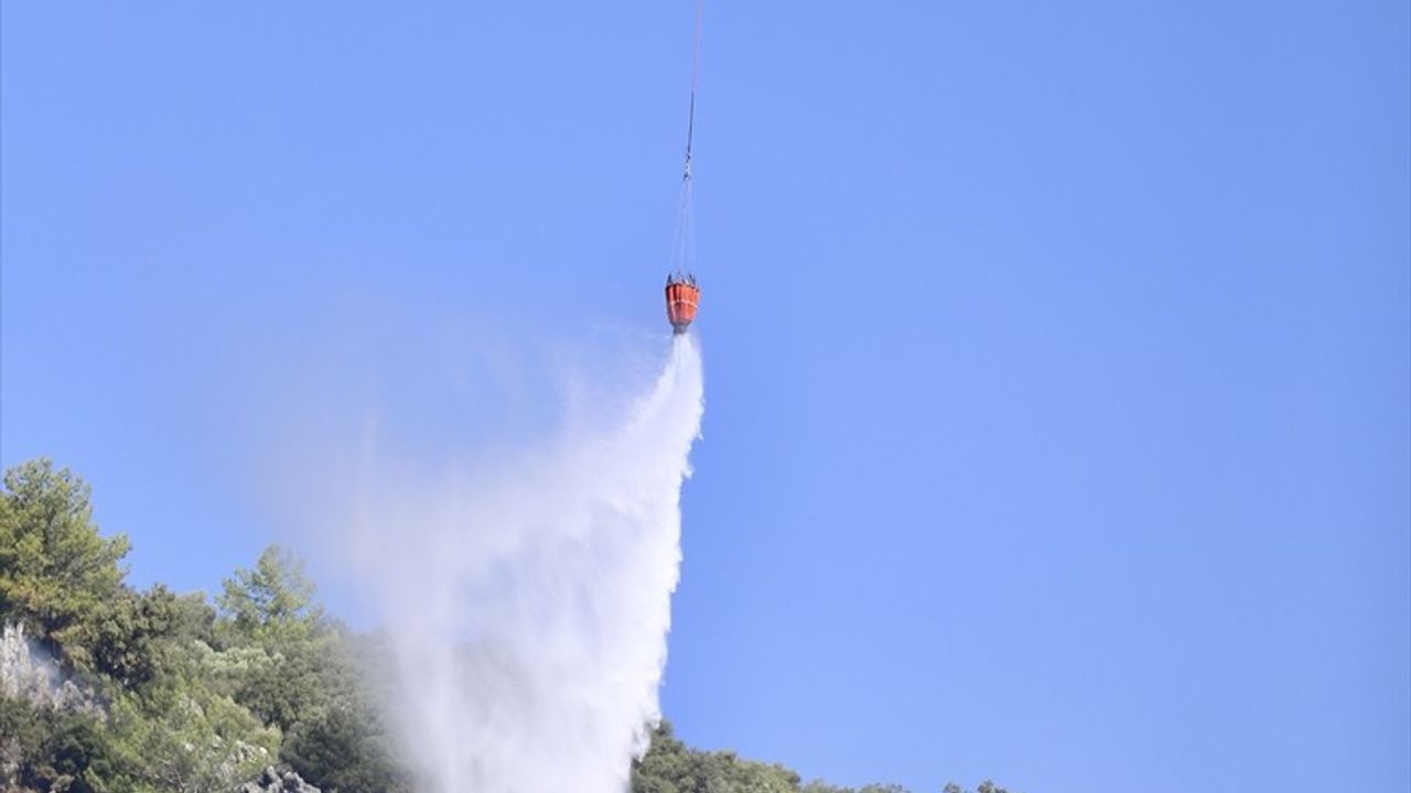 Muğla'daki Orman Yangını Kontrol Altına Alındı