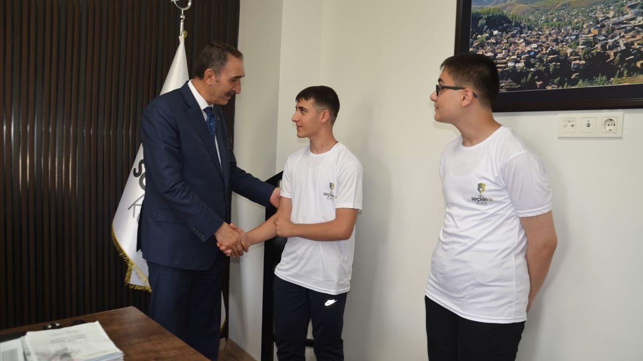 Muş'ta LGS'den Tam Puan Alan Öğrenciler Hedeflerini Anlattı