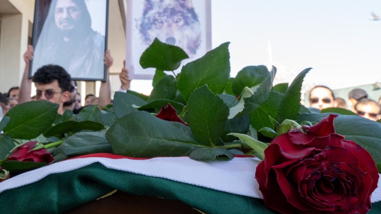 Nihat Genç Son Yolculuğuna Uğurlandı