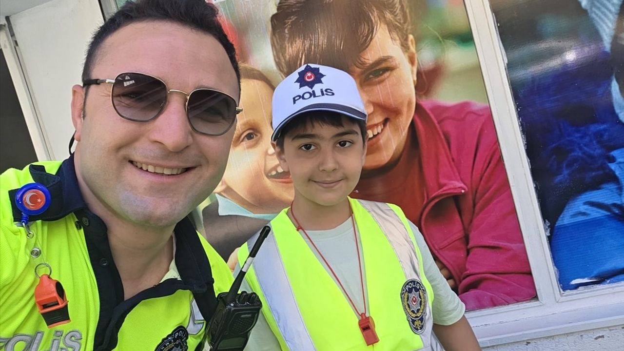 Özel Gereksinimli Yusuf Eymen Aşık'ın Polislik Hayali Gerçek Oldu