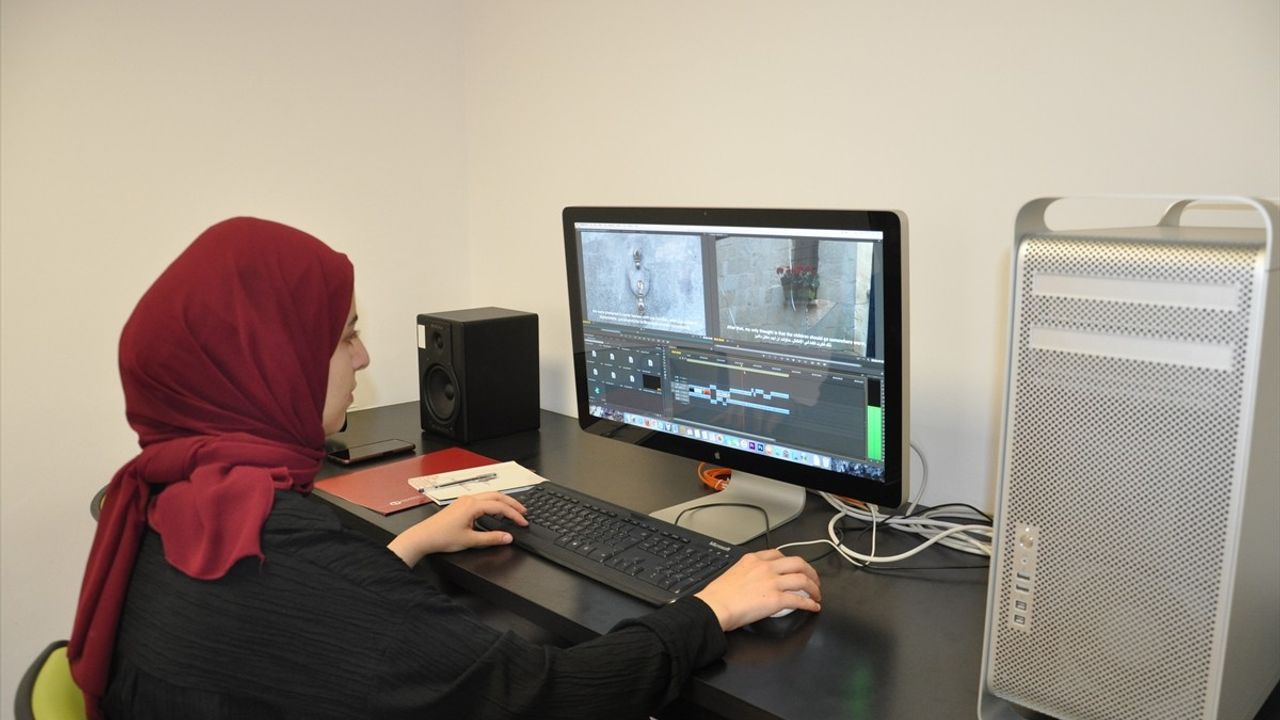 Sahara Alhoz'un 'Sığınak' Kısa Filmi Deprem ve Göç Temalarını Sinemaya Taşıyor