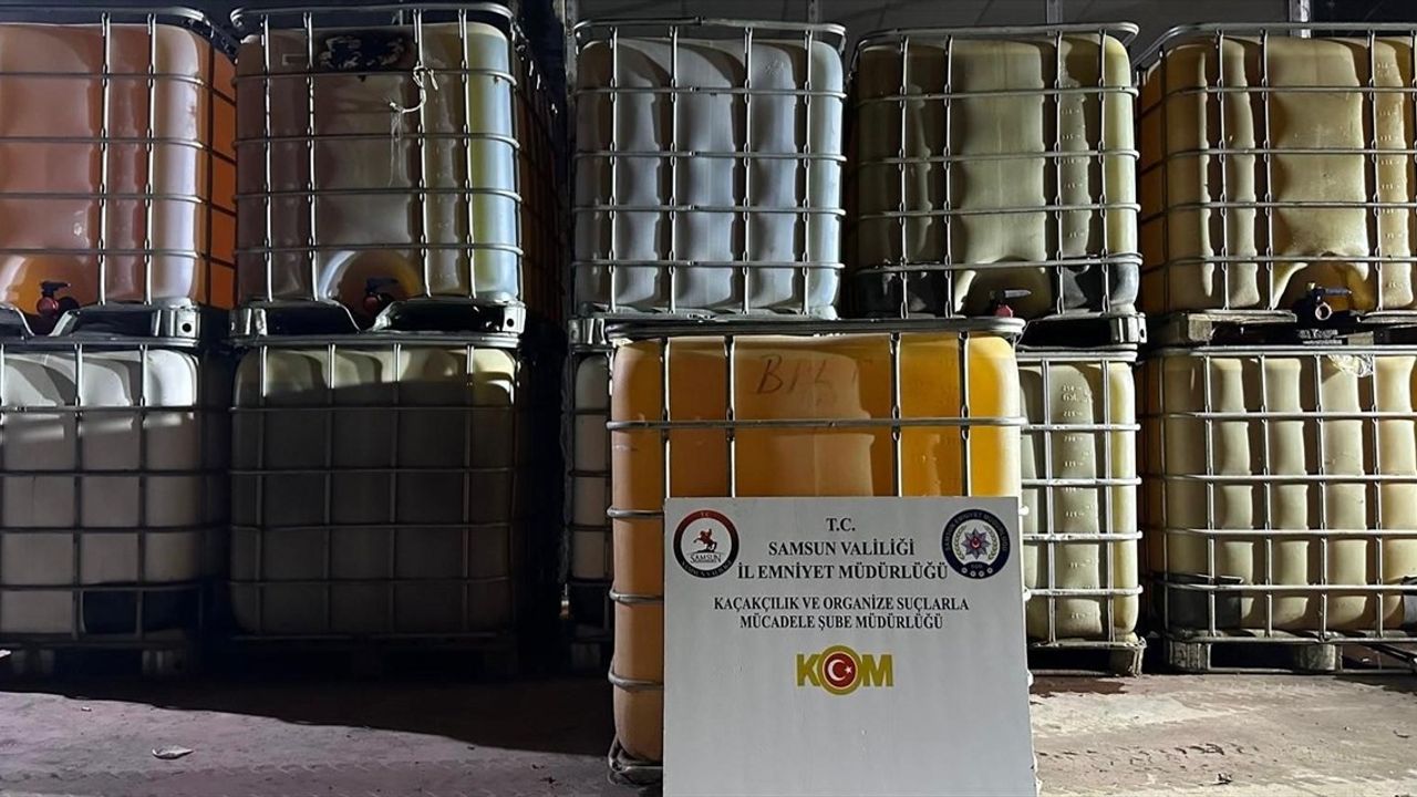 Samsun'da 11 Bin Litre Kaçak Akaryakıt Ele Geçirildi