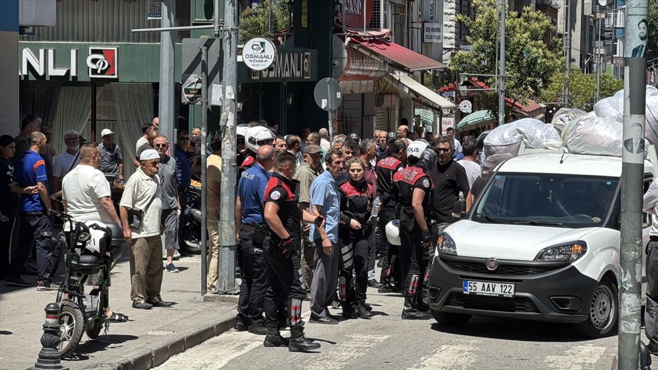 Samsun'da Polise Mukavemette Bulunan 5 Kişi Gözaltına Alındı