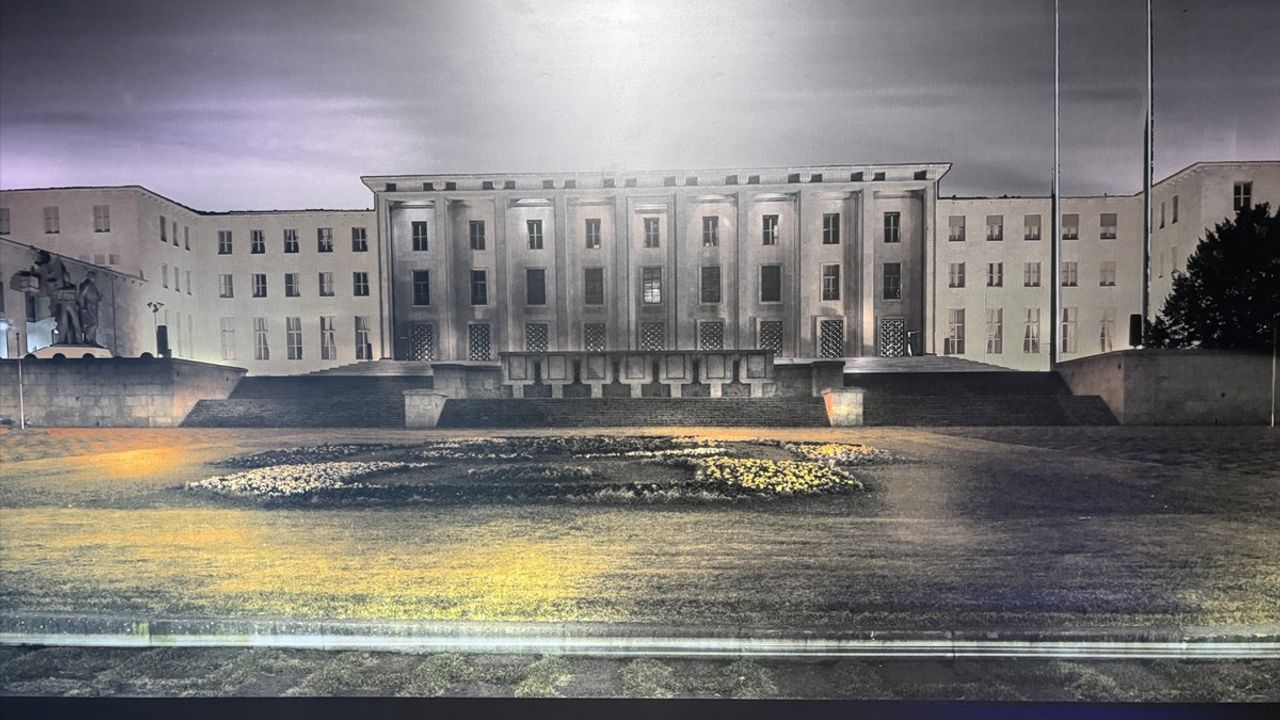 Samsun'da 'Şehit Erol Olçok 15 Temmuz Destanlar Sergievi' Ziyarete Açıldı