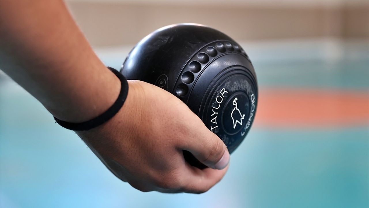 Samsunlu Lise Öğrencileri, Çim Topu Avrupa Şampiyonası'nda Altın Madalya Peşinde