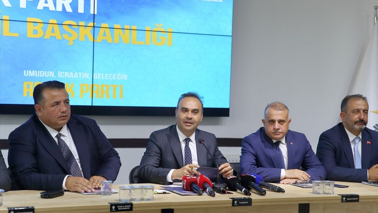 Sanayi ve Teknoloji Bakanı Kacır, Çorum'da Savunma ve Ekonomi Üzerine Konuştu