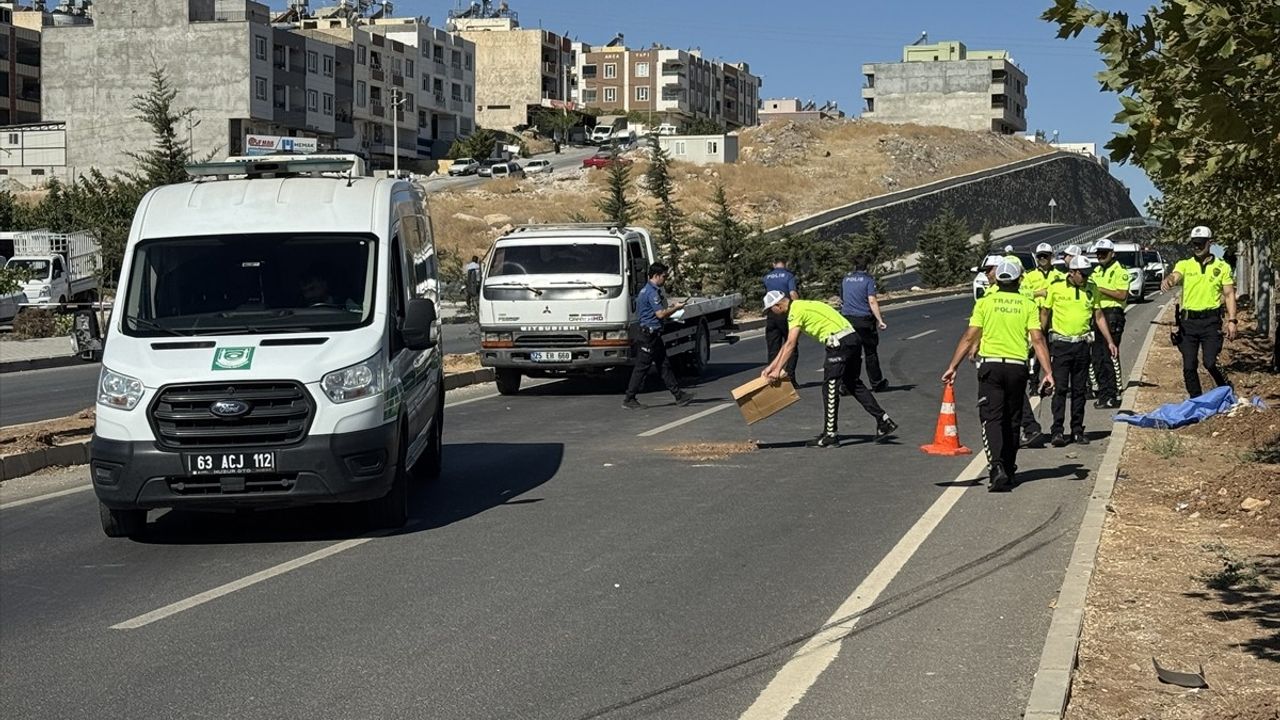 Şanlıurfa'da Otomobilin Çarptığı Yaya Hayatını Kaybetti