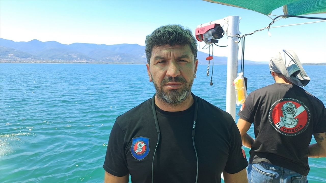 Sapanca Gölü'nde İçme Suyu Hattı Temizlik Çalışmaları 3 Ay Sürecek