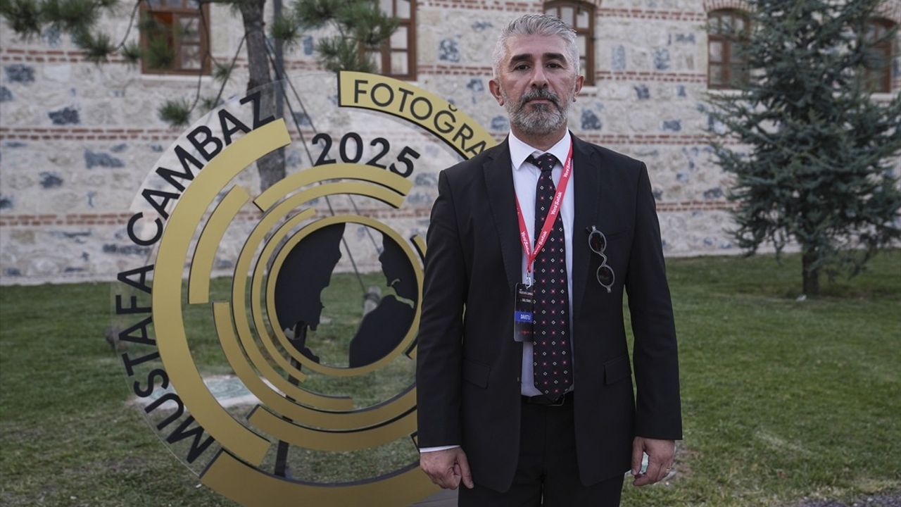 Şehit Mustafa Cambaz 4. Fotoğraf Yarışması'nın ödül töreni Rami Kütüphanesi'nde gerçekleştirildi