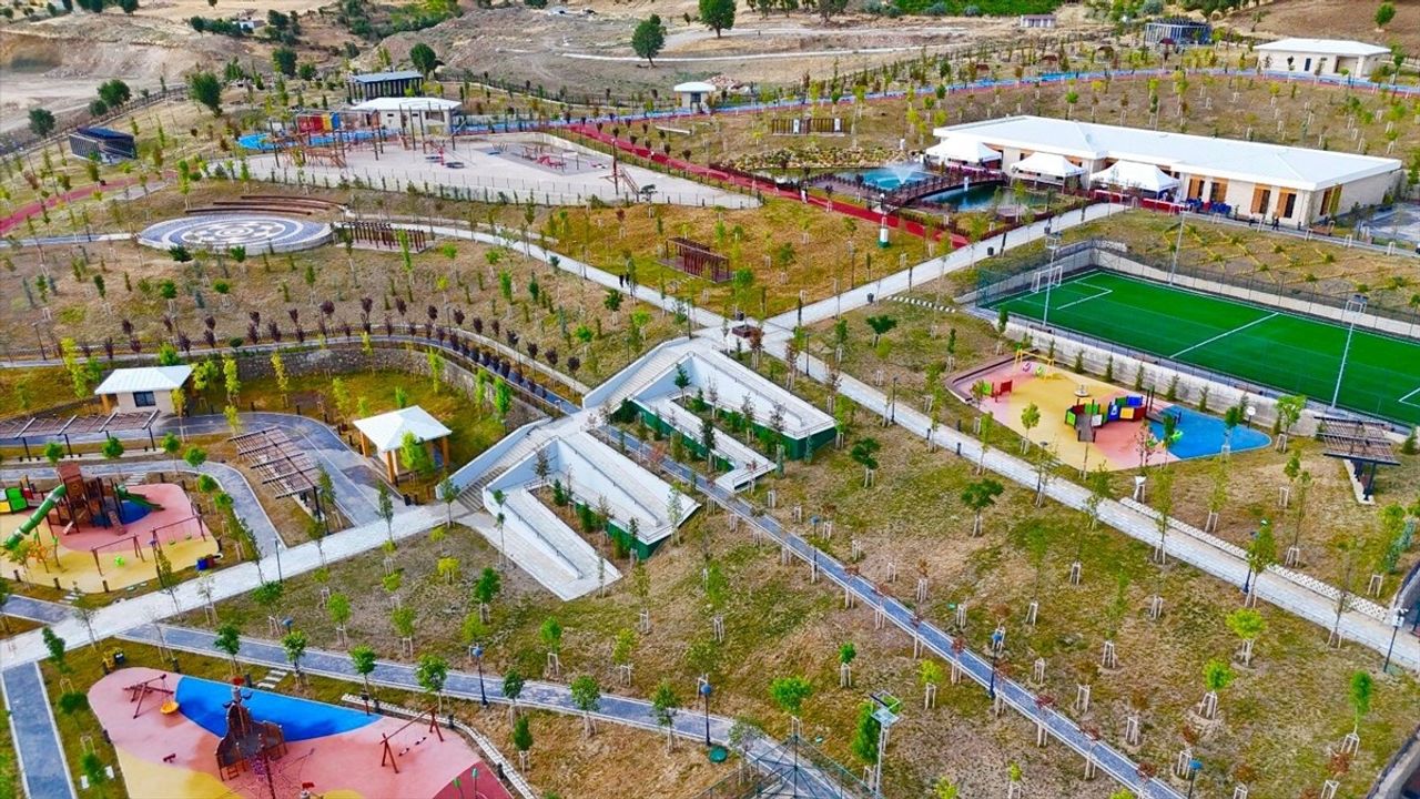 Şırnak'ta Recep Tayyip Erdoğan Millet Bahçesi Açıldı