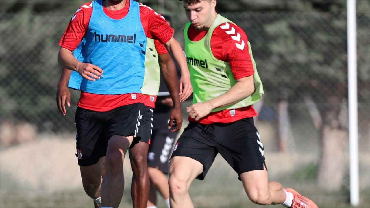 Sivasspor, Yeni Sezon Hazırlıklarına Devam Ediyor