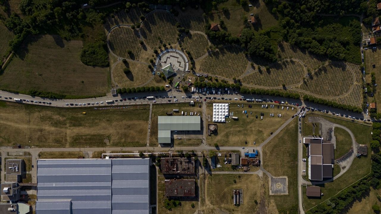 Srebrenitsa'da Soykırımın 30. Yılında Anma Törenleri Gerçekleşti