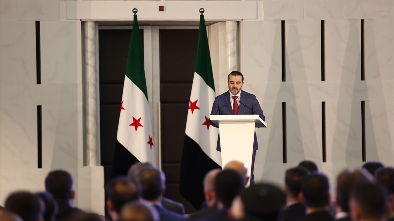 Suriye'nin Yeni Ulusal Logosunun Tanıtımı Yapıldı