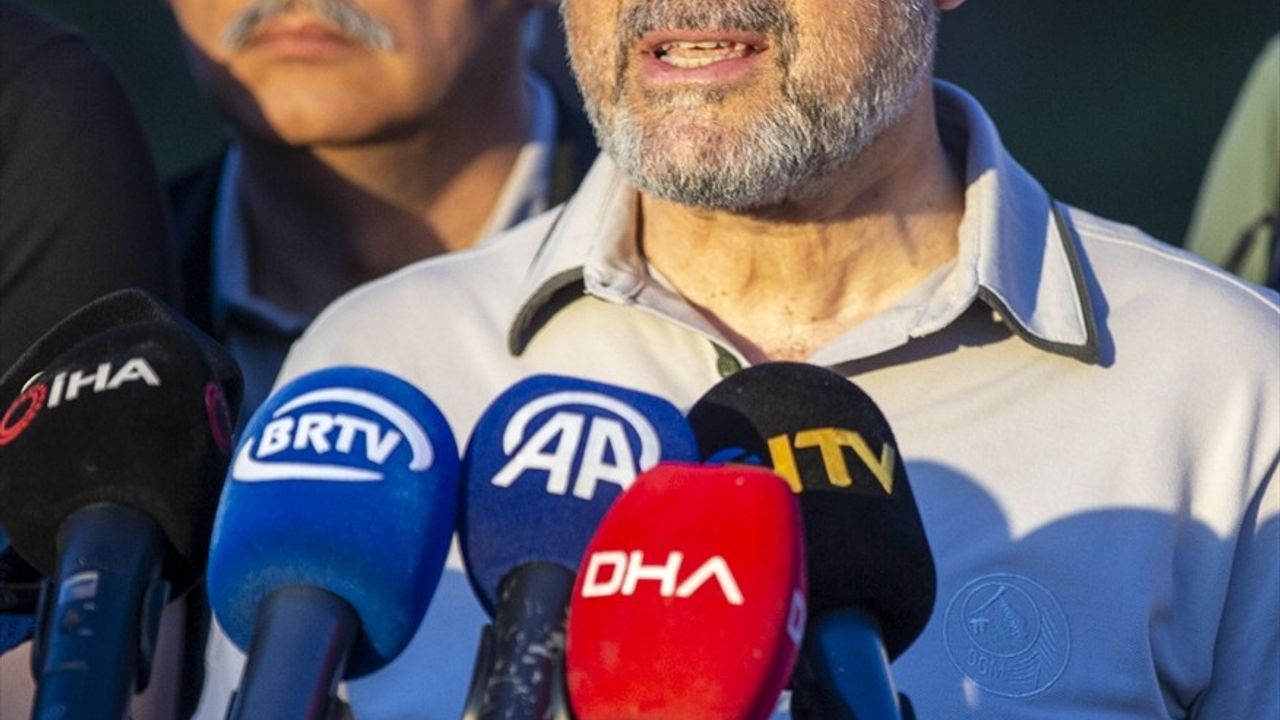 Tarım ve Orman Bakanı Yumaklı'dan Orman Yangınlarıyla İlgili Açıklama