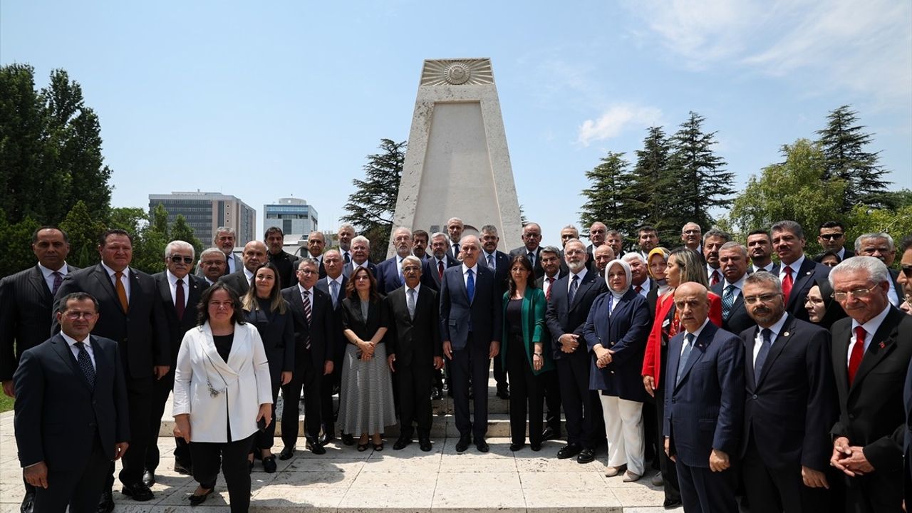 TBMM Başkanı Numan Kurtulmuş, 15 Temmuz'da Anma Töreni Düzenledi
