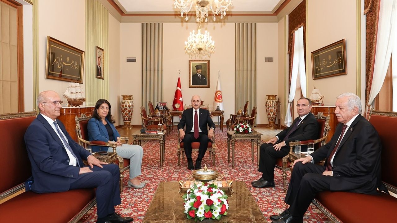 TBMM Başkanı Numan Kurtulmuş, Başkanvekilleri ile Bir Araya Geldi