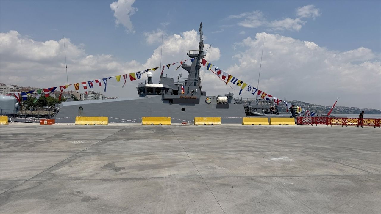 Tekirdağ'da 'TCG Tekirdağ' Gemisi Ziyarete Açıldı