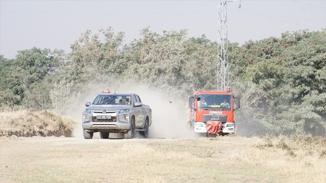 Tekirdağ'daki Orman Yangını Çanakkale'ye Sıçradı