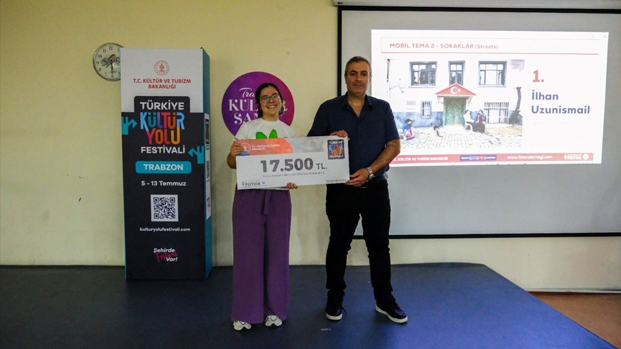 Trabzon'da 'Fotomaraton' Yarışmasının Ödül Töreni Gerçekleşti