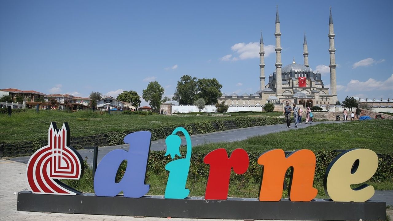 Trakya'da Sıcak Hava Etkisini Sürdürüyor