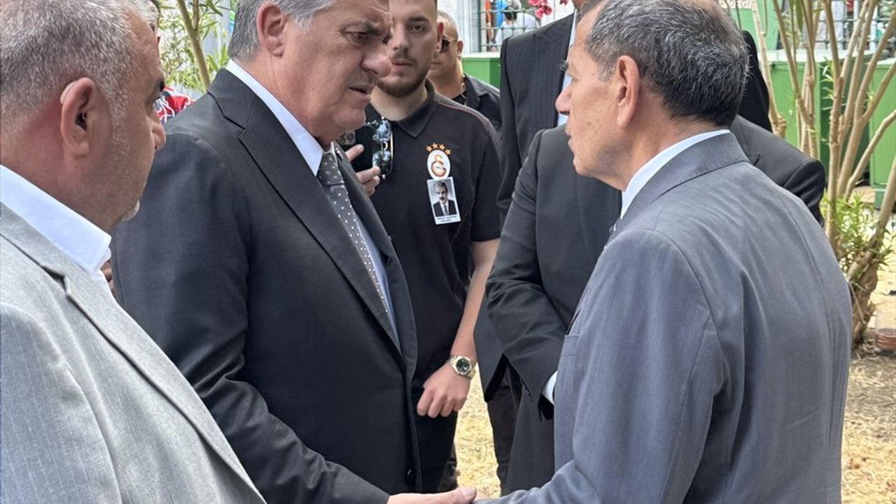 Tuncay Azaphan'ın Cenazesi, Sevenleri Tarafından Uğurlandı