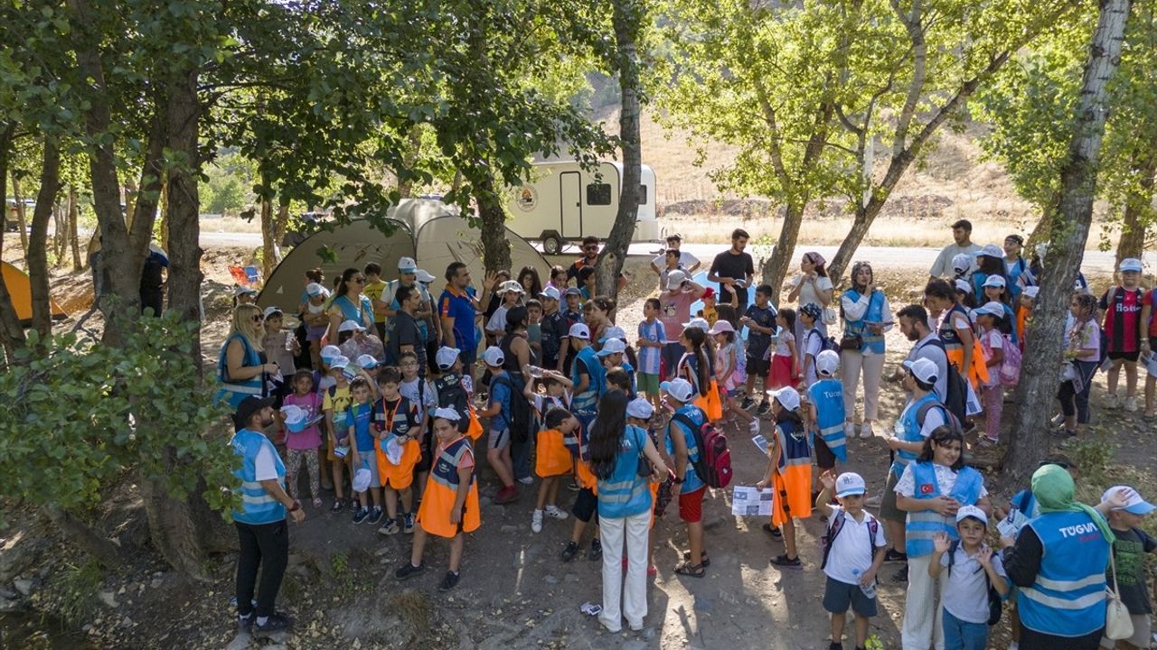 Tunceli'de Öğrenciler, Afetlere Karşı Farkındalık Etkinliği Düzenledi