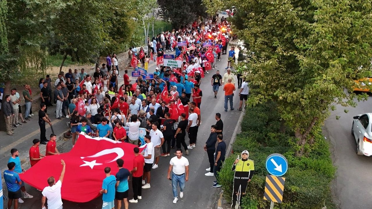 Tunceli'de Türkiye Rafting Şampiyonası ve Süper Kupa Yarışları Açılışı Gerçekleşti