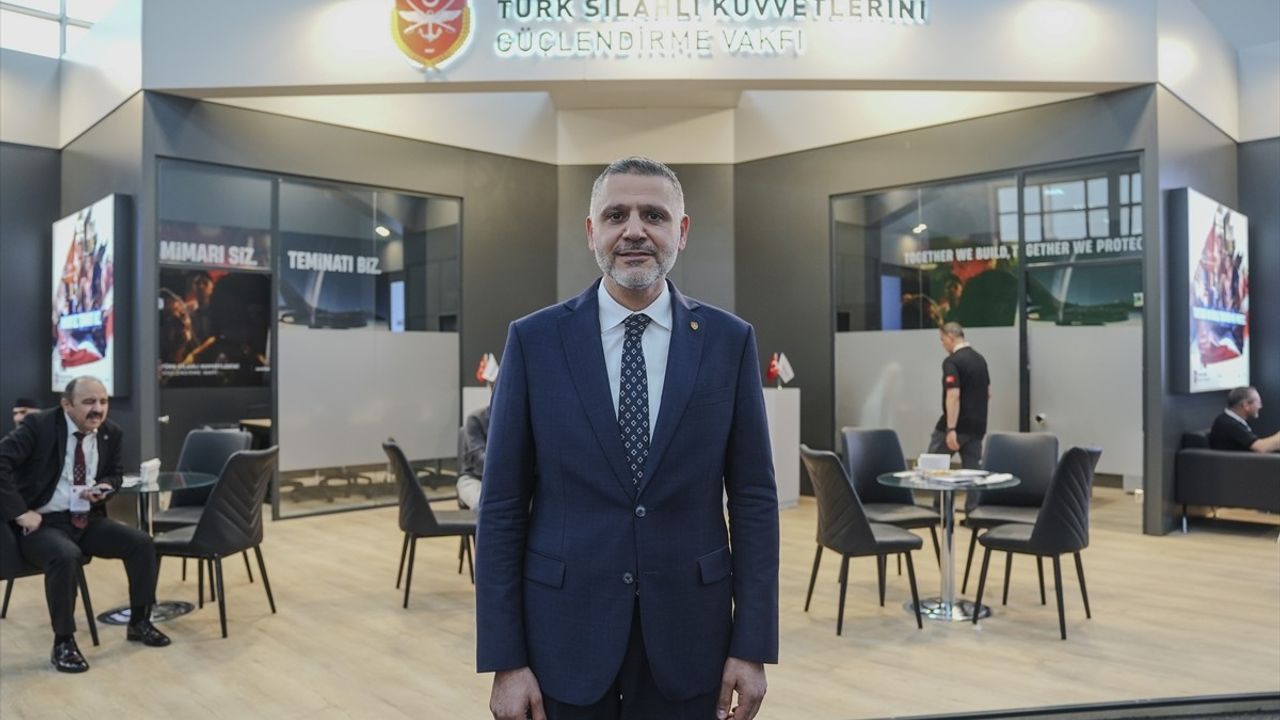 Türk Silahlı Kuvvetlerini Güçlendirme Vakfı, Bağışçılarına Madalya Verdi