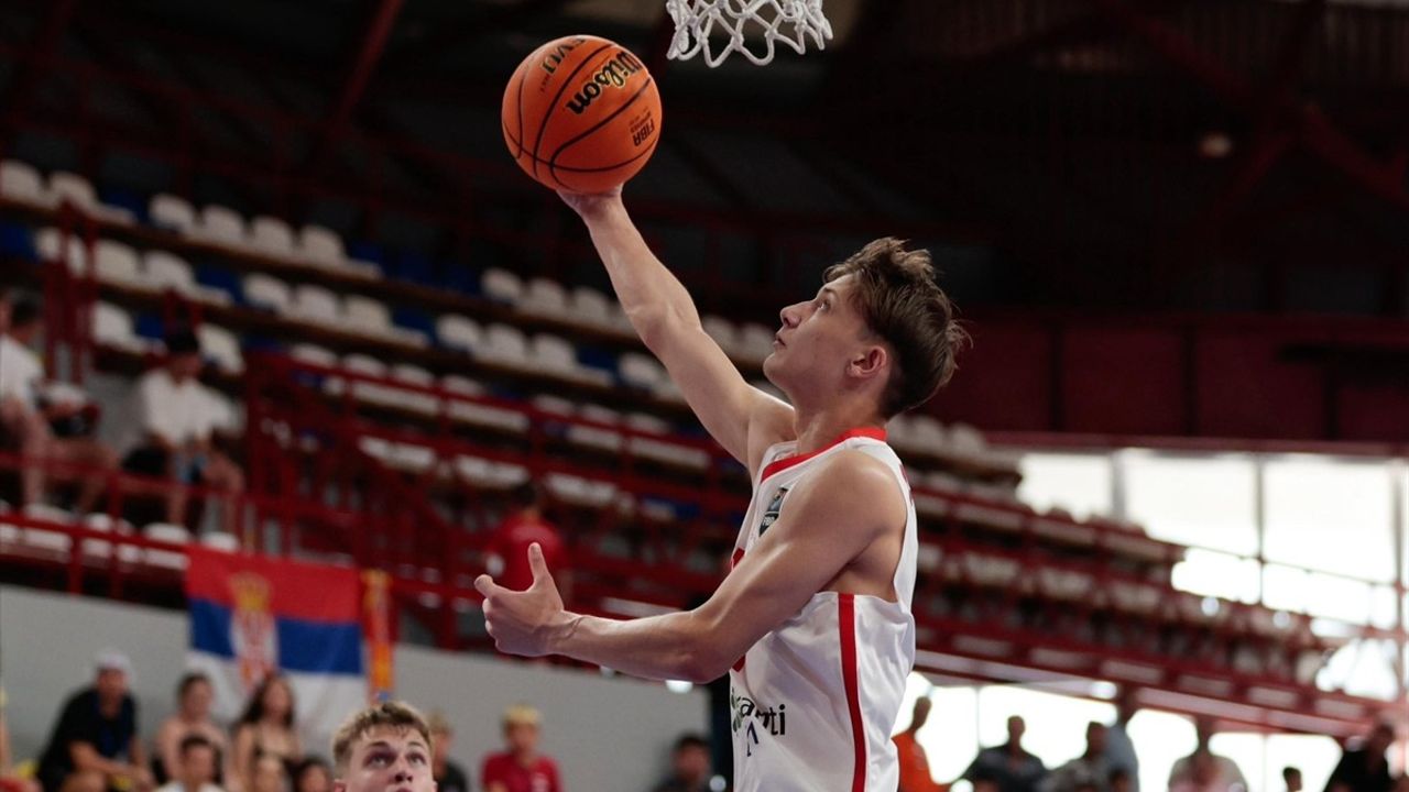 Türkiye Genç Erkek Basketbol Milli Takımı, EYOF 2025'te Finale Yükseldi
