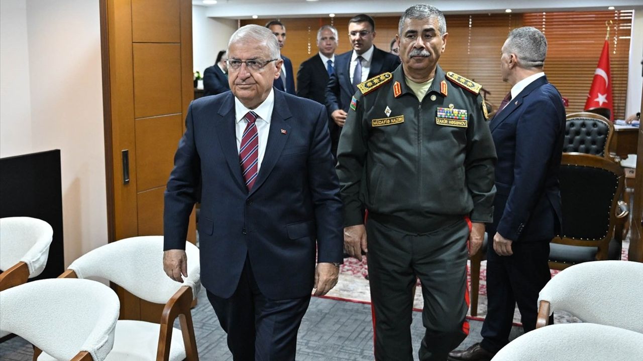 Türkiye ve Azerbaycan'dan Askeri Güvenlik Mutabakatı
