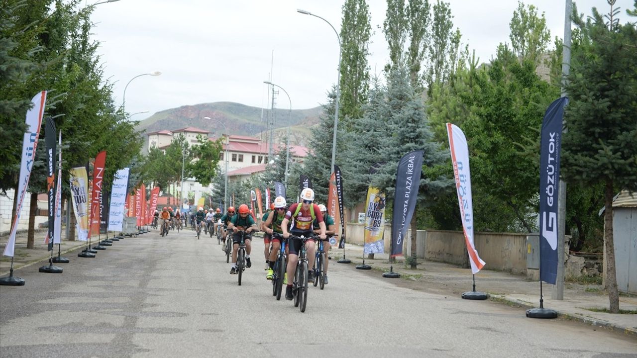 Uluslararası Palanekstrem Rotamız Macera Yarışması Erzurum'da Başladı