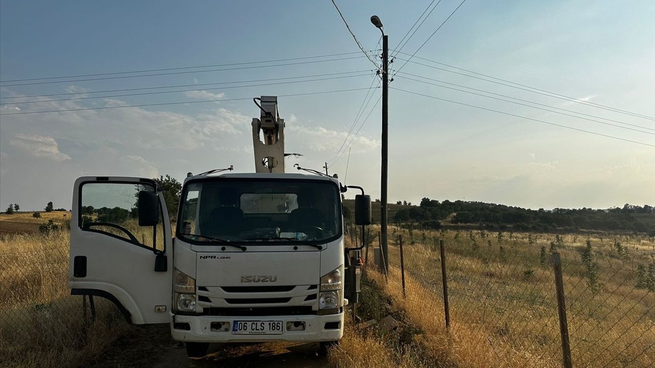 Uşak'ta Elektrik Akımına Kapılan Teknisyen Hayatını Kaybetti