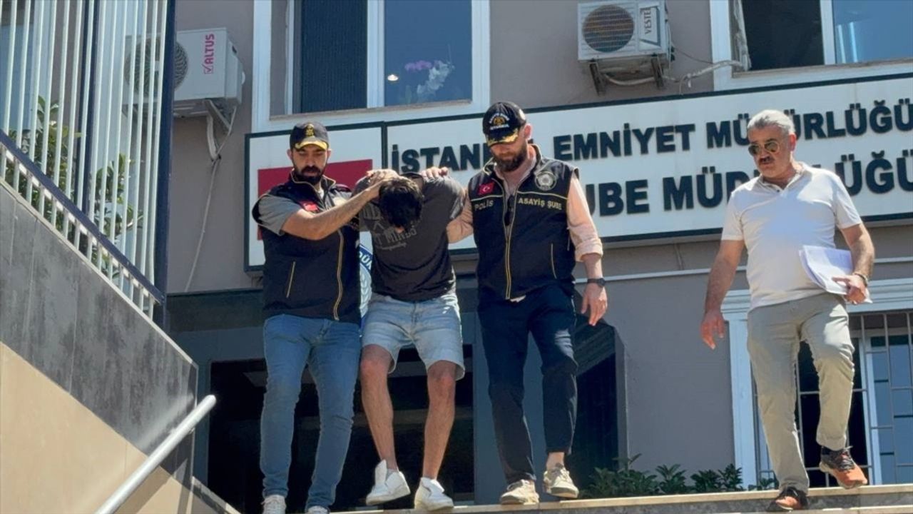 Üsküdar'da Silahlı Kavga: 1 Ölü, Zanlı Adliyeye Sevk Edildi