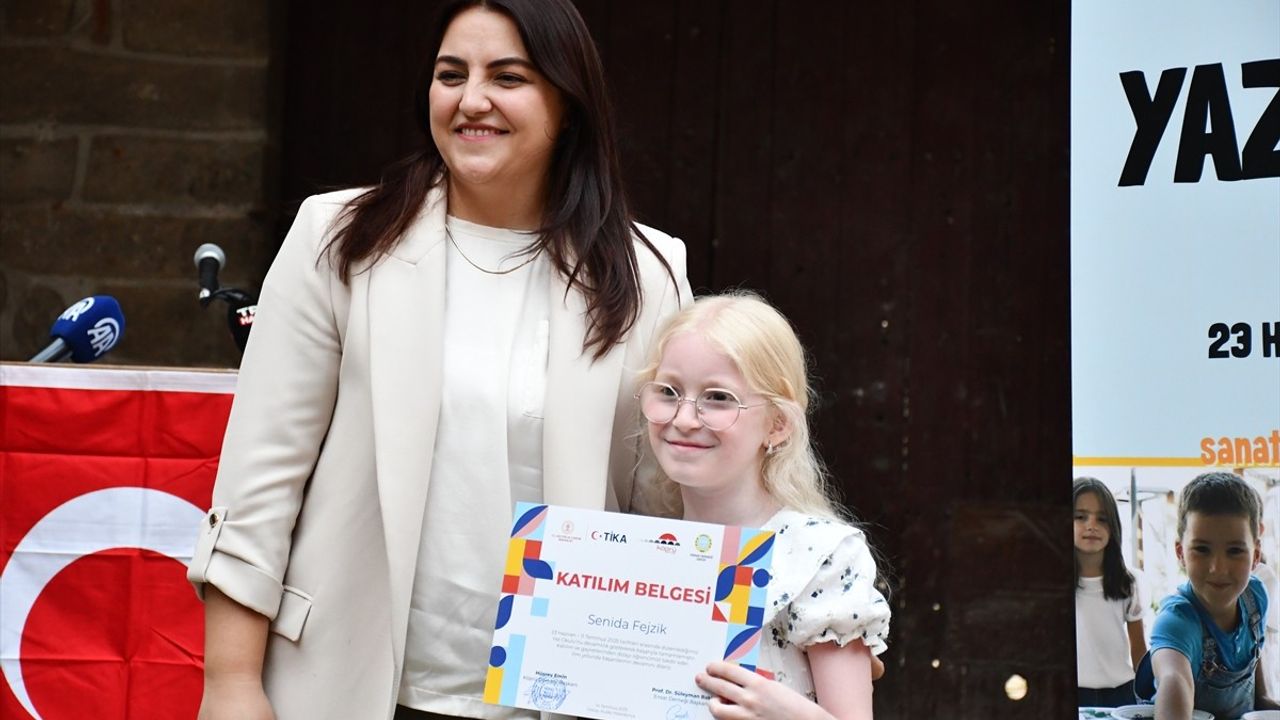 Üsküp'te TİKA Destekli Yaz Okulunun Kapanış Töreni Gerçekleştirildi