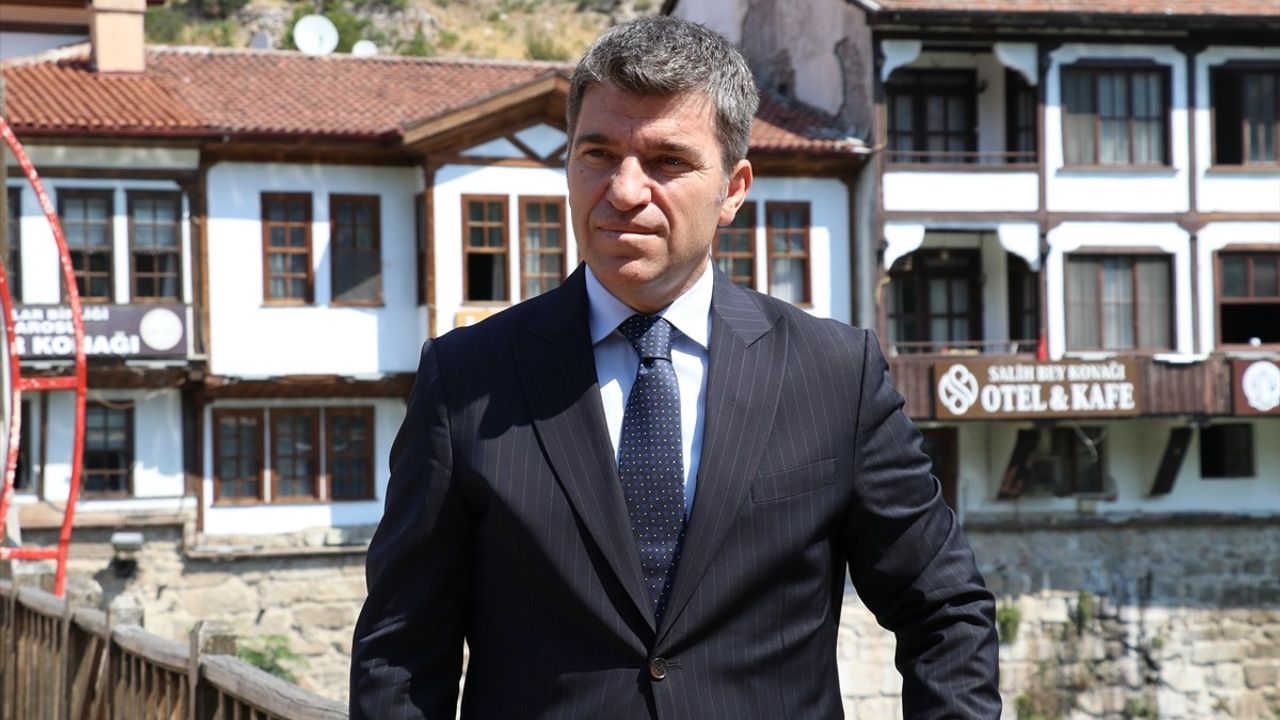 Vali Önder Bakan, Amasya Turizmi Üzerine Açıklamalarda Bulundu