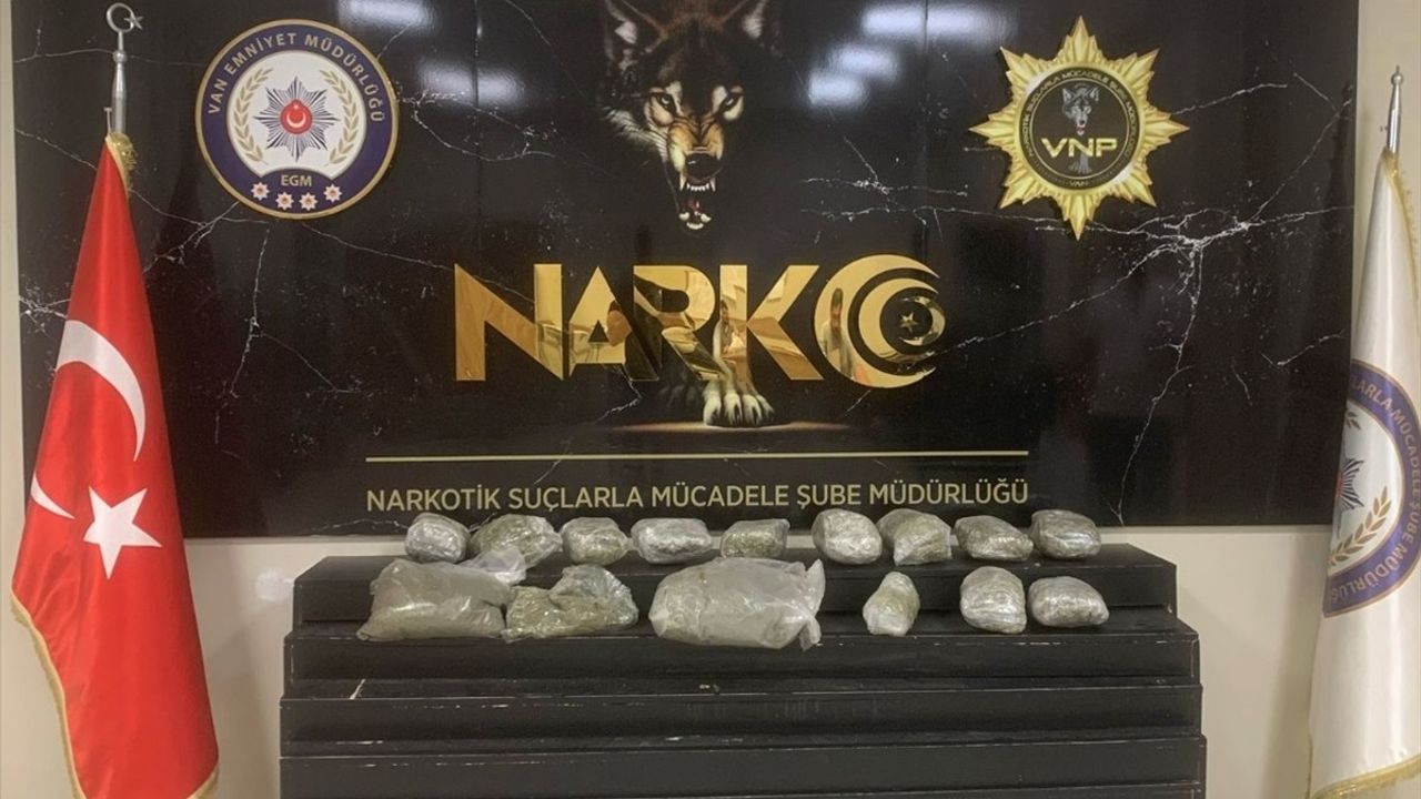 Van'da 10 Kilo 120 Gram Skunk Uyuşturucu Ele Geçirildi
