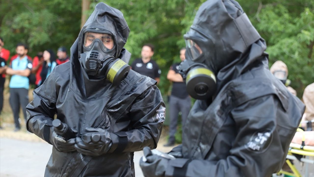 Van'da Kimyasal, Biyolojik, Radyoaktif ve Nükleer Olay Tatbikatı Gerçekleştirildi