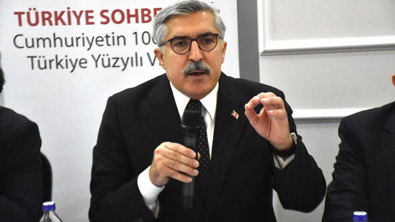 Van'da 'Türkiye Sohbetleri' Toplantısı Düzenlendi