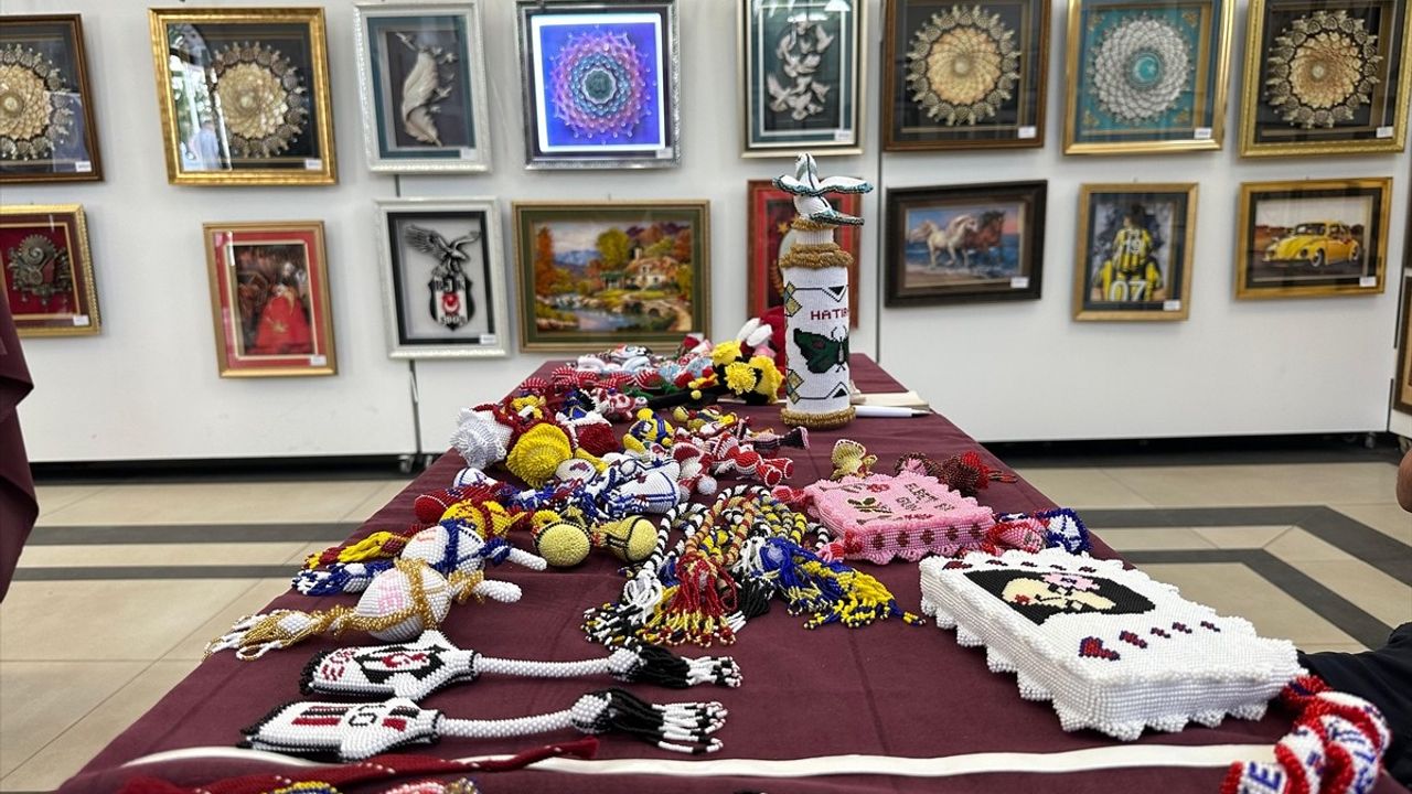 Van'da Tutuklu ve Hükümlülerin Sanat Çalışmaları Sergilendi