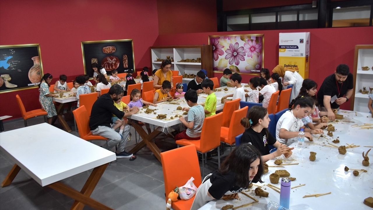 Van Kültür Yolu Festivali, Çocukları Sanatla Buluşturuyor