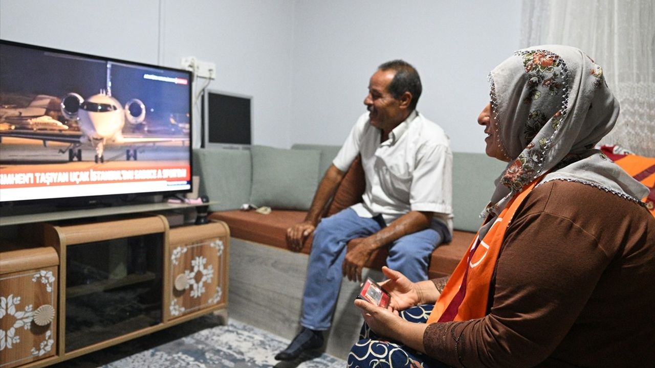 Victor Osimhen'in Dönüşü, Kayserili Neslihan Teyzeyi Mutlu Etti