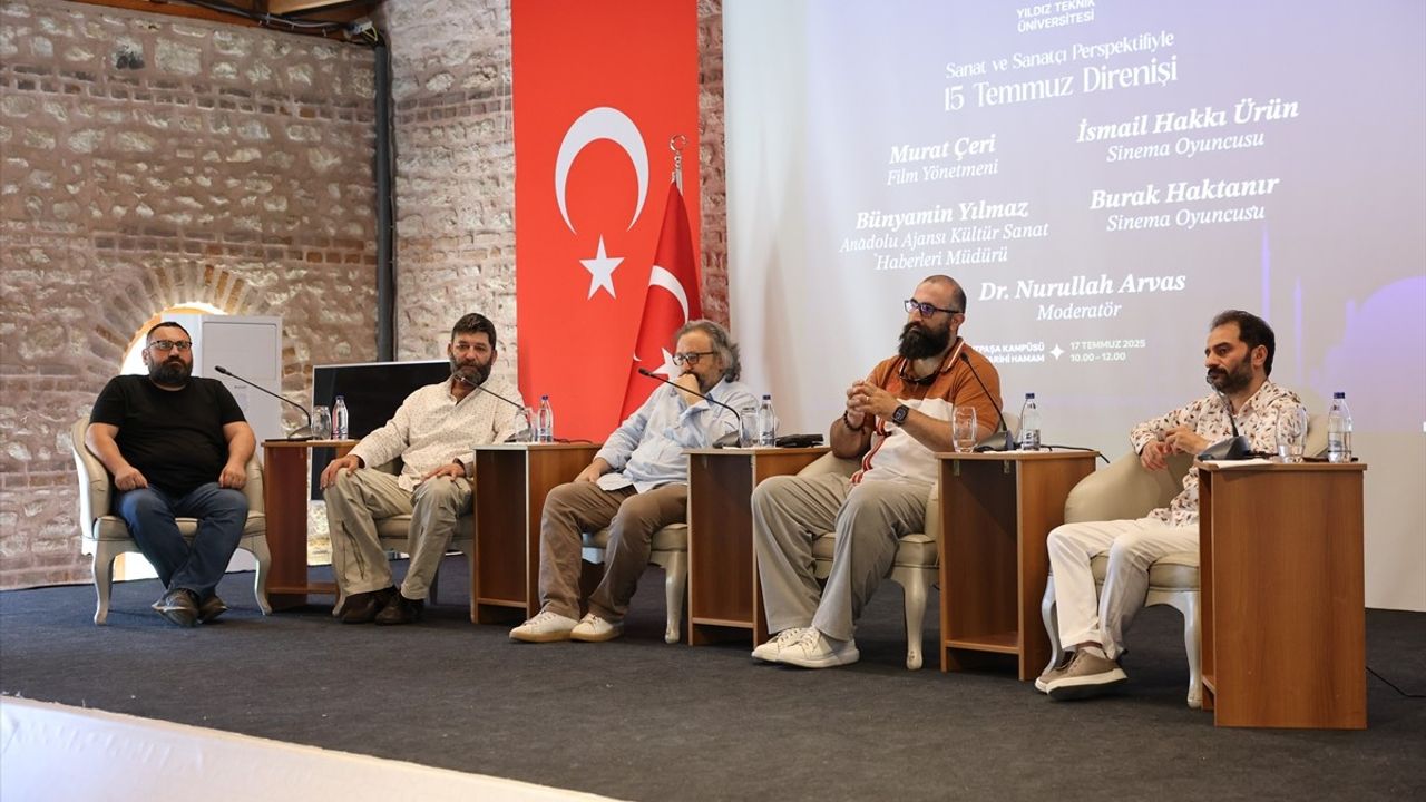 Yıldız Teknik Üniversitesi'nde 15 Temmuz Direnişi Sanat Perspektifiyle Anlatıldı
