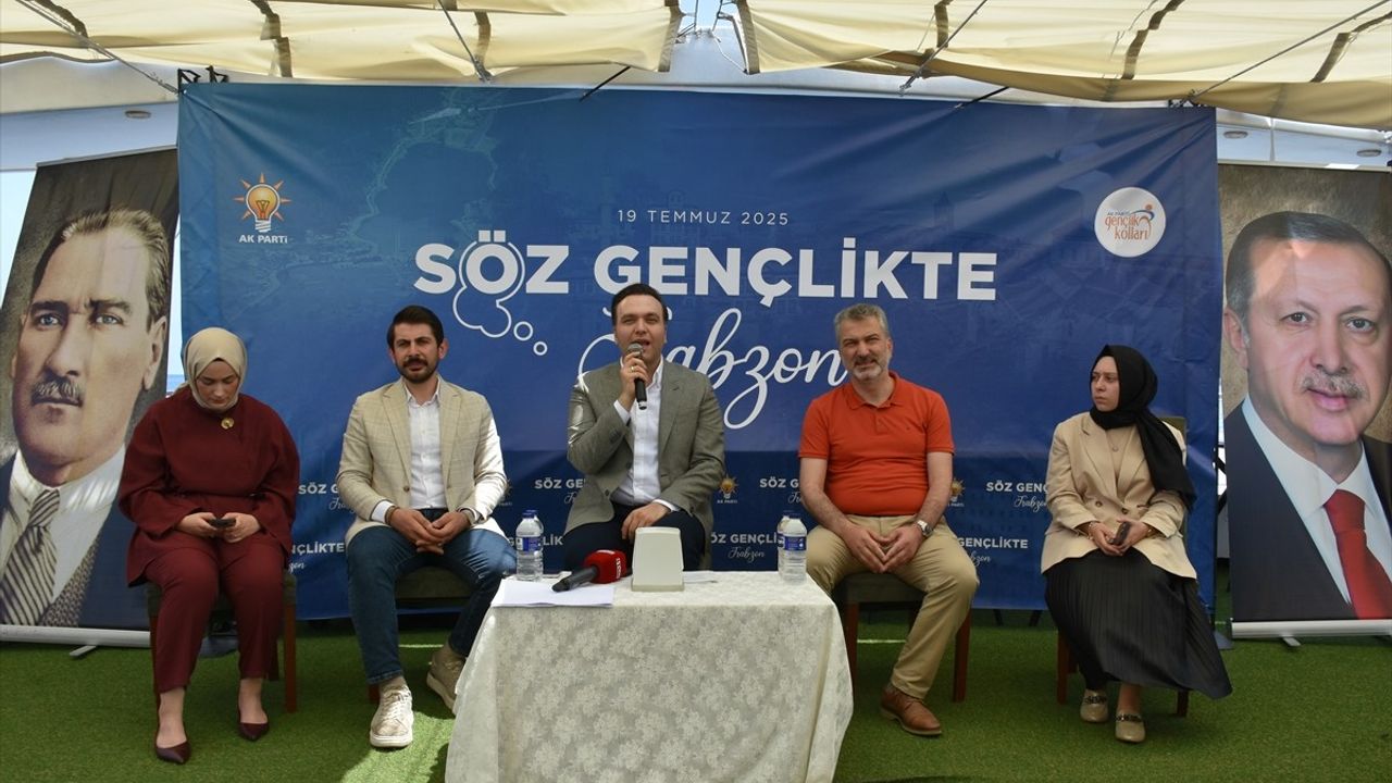 Yusuf İbiş Trabzon'da Gençliğe Seslendi: "AK Parti Gençlik Kolları'nın Etkisi Artıyor"