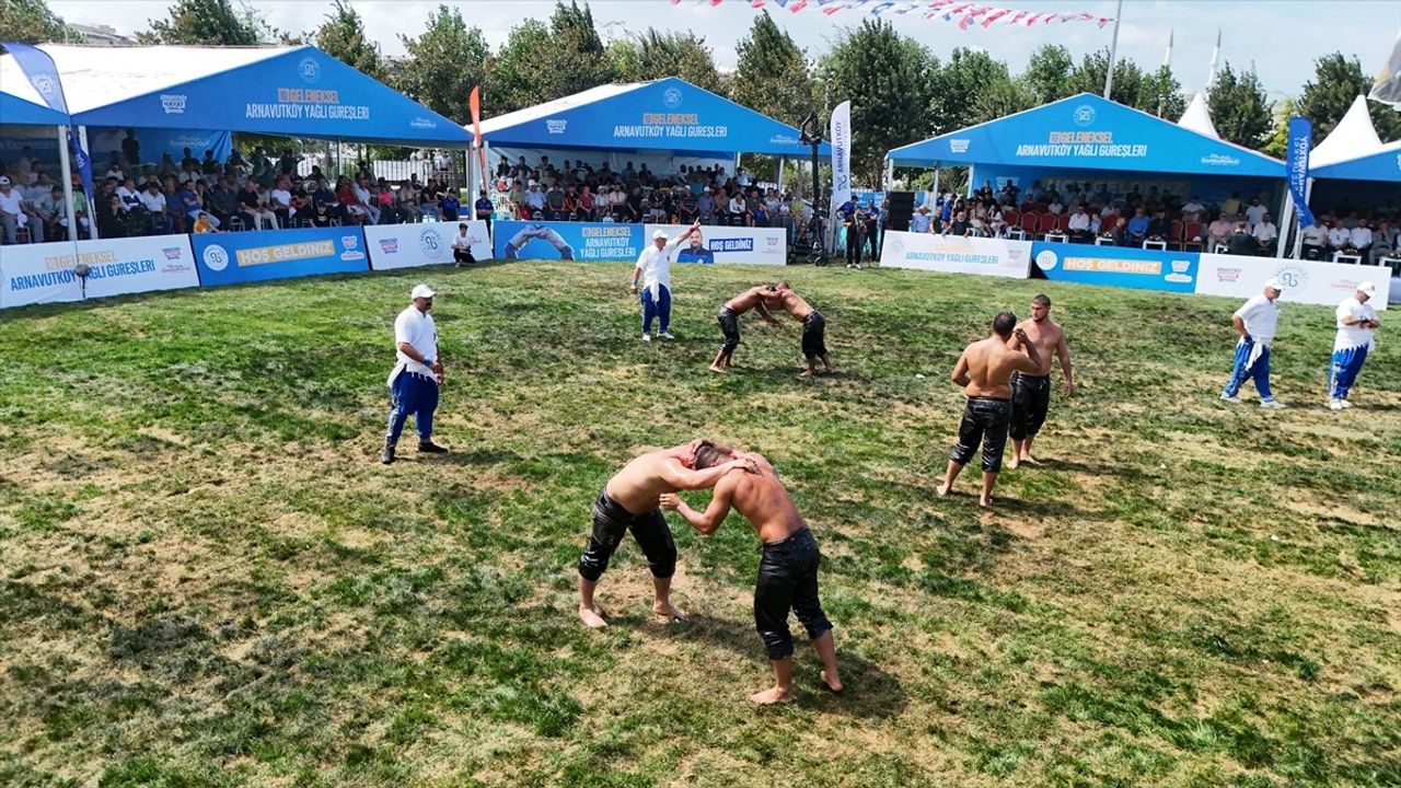 10. Geleneksel Arnavutköy Yağlı Güreşleri Gerçekleştirildi