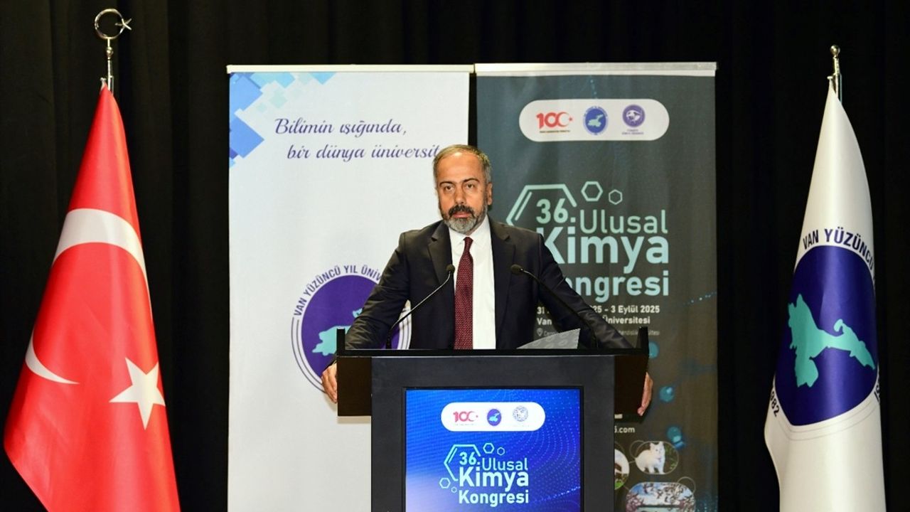 36. Ulusal Kimya Kongresi Van'da başladı — Van YYÜ ev sahipliğinde akademik işbirliği vurgusu