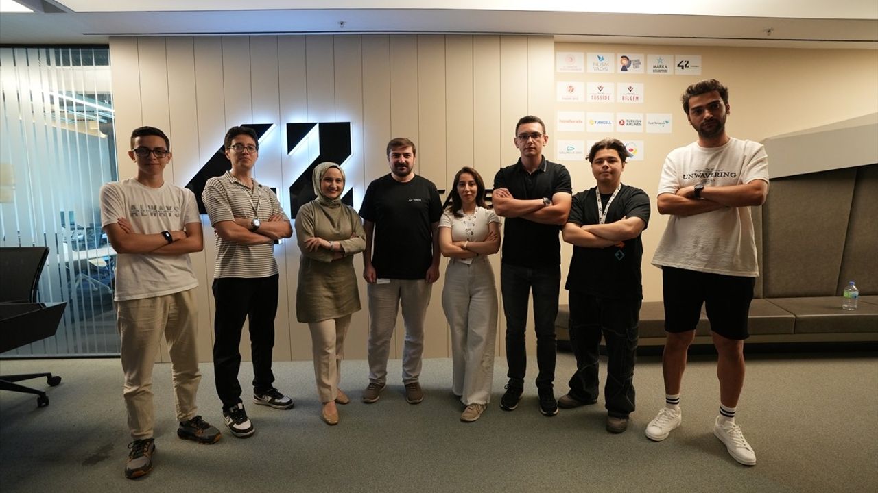 42 Türkiye, Eğitmensiz ve Ücretsiz Modelle Yeni Nesil Yazılımcıları Yetiştiriyor