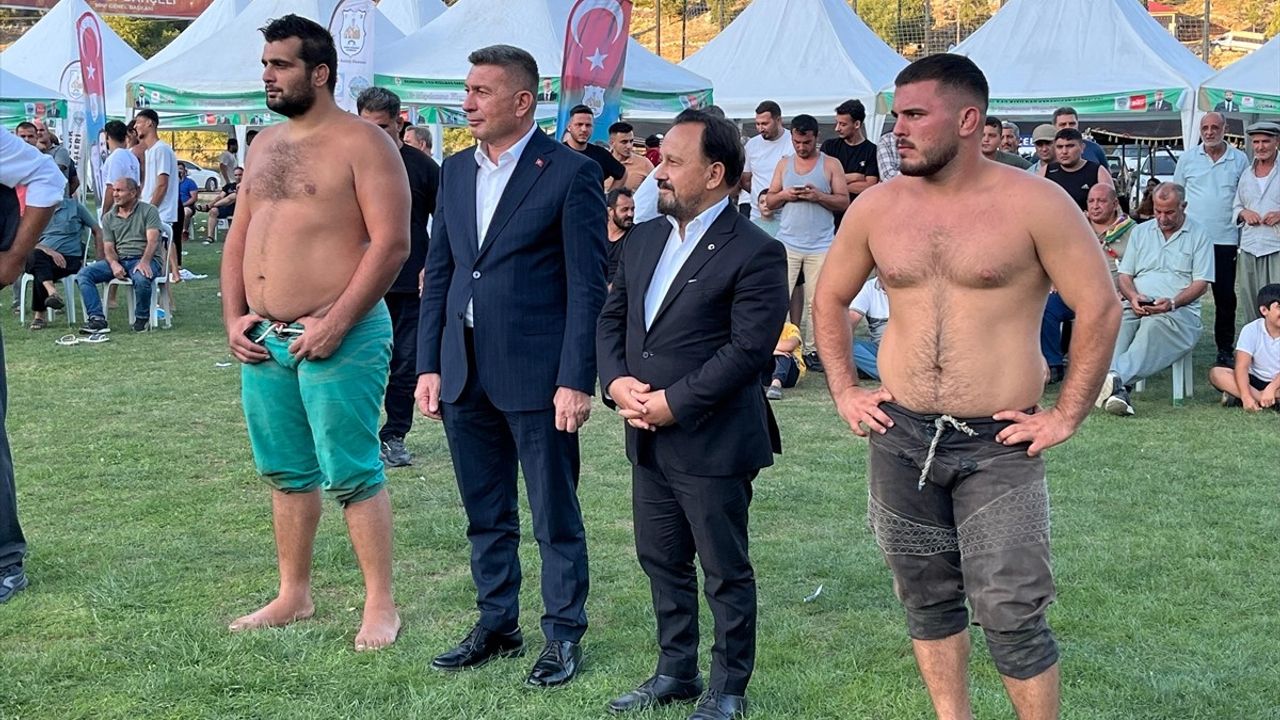 540. Geleneksel Kızıldağ Karakucak Güreşleri'nde Mehmet Çelebi başpehlivan oldu