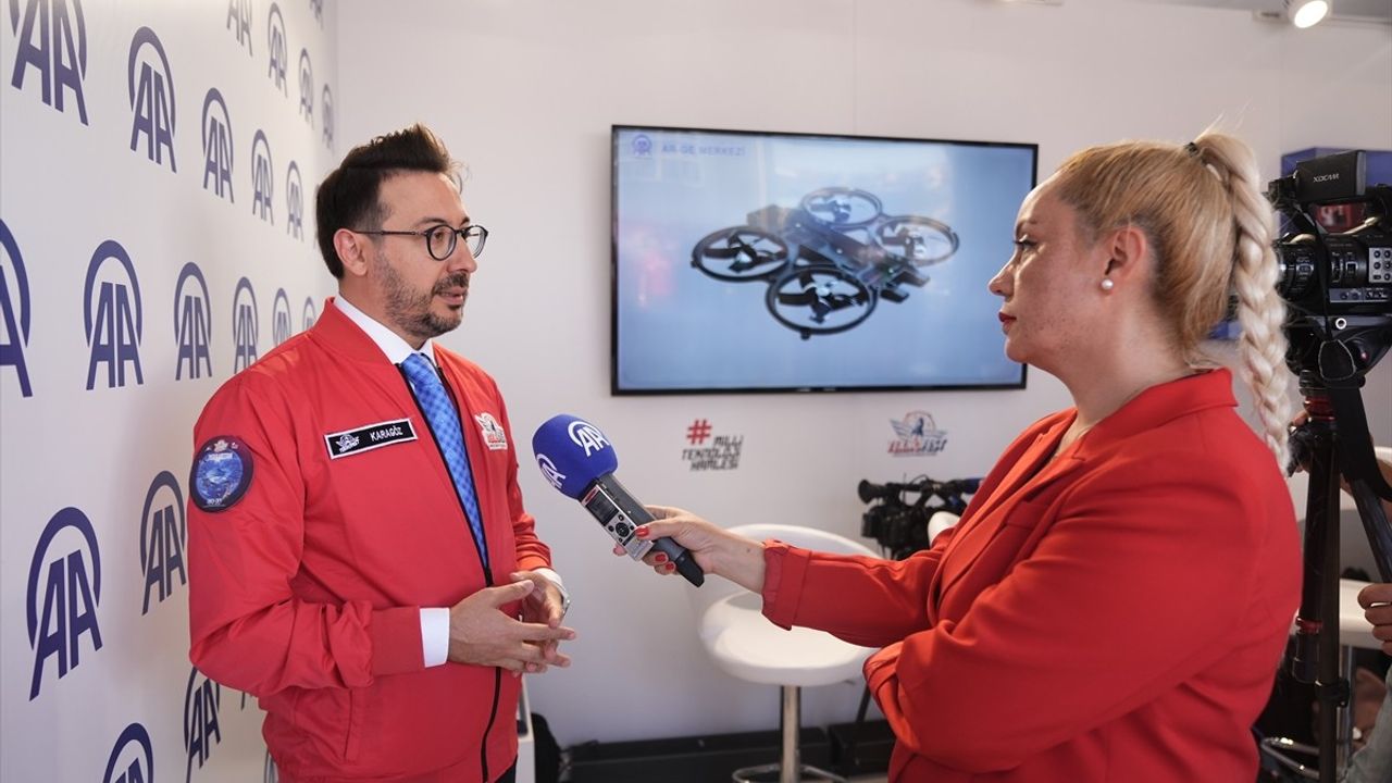 AA Yönetim Kurulu Başkanı ve Genel Müdürü Karagöz TEKNOFEST Mavi Vatan'ı Ziyaret Etti