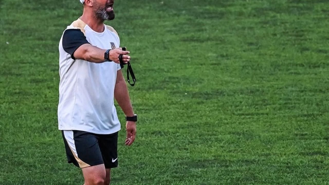 ABB FOMGET, Slavia Prag Maçına Hazırlıklarını Sürdürüyor