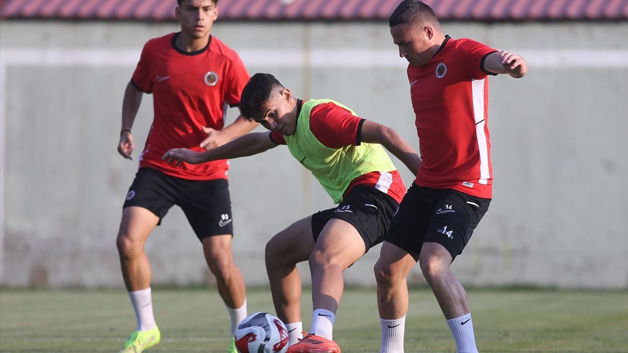 Adama Traore, Gençlerbirliğiyle İlk Antrenmanına Çıktı